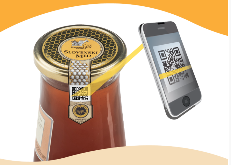Več informacij za kupca SMGO s QR kodo grafika qr koda na kozarcu