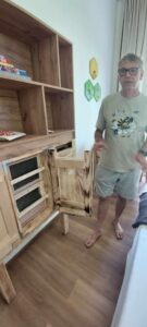 Vabljeni na Apiturizem Kr`bee Messenger creation CF269C30 4270 44ED 95B9 7D0DD83EDAC9