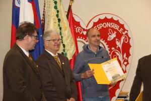 75. občni zbor Čebelarske zveze Slovenije Prejemnik priznanja za 20 letno mentorstvo