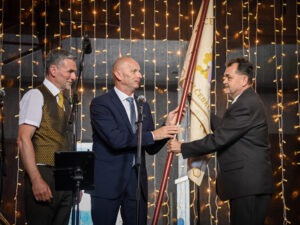 Praznik čebel povezal več kot tisoč slovenskih čebelarjev v Krškem Praznik 14