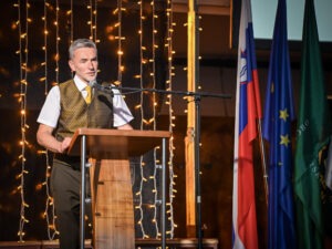 Praznik čebel povezal več kot tisoč slovenskih čebelarjev v Krškem Praznik4