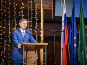 Praznik čebel povezal več kot tisoč slovenskih čebelarjev v Krškem Praznik7