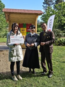 Otvoritve učnih čebelnjakov v okviru projekta PRVA čebela Ucni cebelnjak Celje 2025 foto Lidija Senic