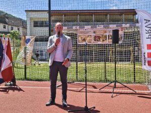 Otvoritve učnih čebelnjakov v okviru projekta PRVA čebela Ucni cebelnjak Vitanje 2025 2 avtor Lidija Senic