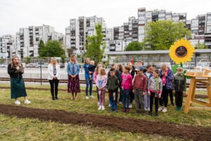 Sejemo sončno prihodnost l 1308001 1