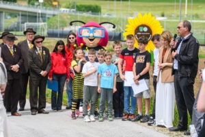 V Ivančni Gorici ponovno posejali sončnice za sončno prihodnost l 1307771 1
