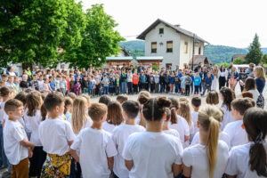 Ob svetovnem dnevu čebel v Višnji Gori predstavili slikanico Jaka Dlaka in kranjska čebela l 857271DSC 7286