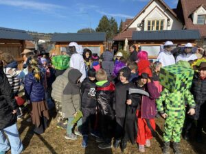Poslovili so se od starke zime in pozdravili pomlad – v brenčanju čebelic in čebelarjev 7176b57f eecc 4531 898e 84ffdda76f96