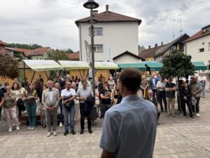 Na Ravnah odprli Informacijski center GeoHub Na Ravnah odprli Informacijski center GeoHub 1