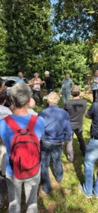Čebelarski mojstri na strokovni ekskurziji po Istri l 90899714640